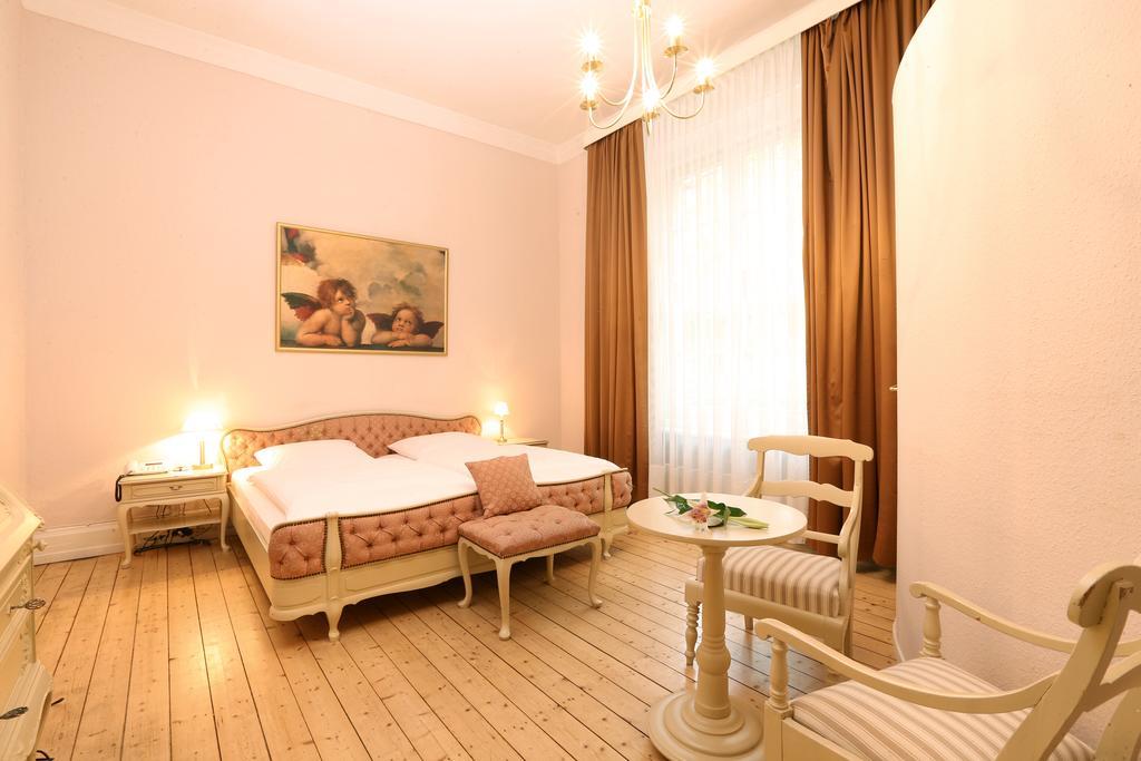 Hotel Amsterdam Hamburgo Quarto foto
